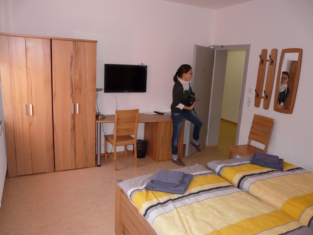Sport Tourist Hostel Weißenfels Zimmer foto